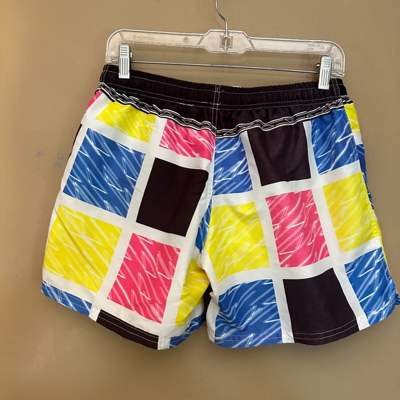 SKMPEEZ Swim Trunks Large 30-36 waist  4.5" inseam Gently worn 100% polyester - Picture 3 of 3